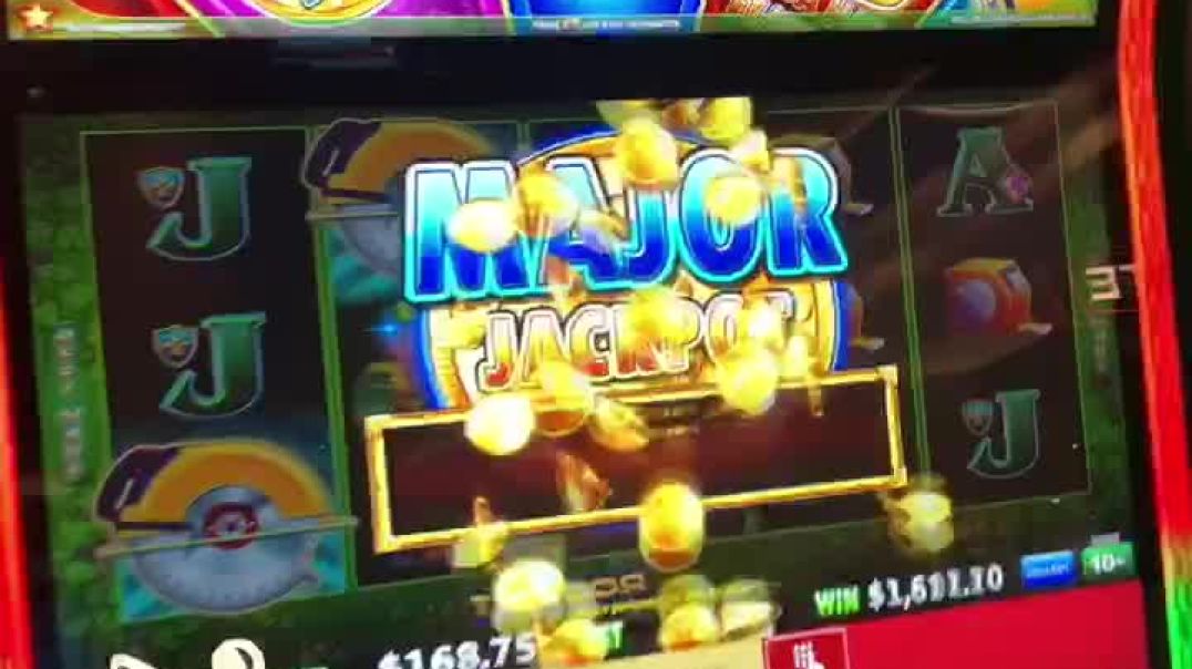 Huge Major Jackpot w/ Sexy Slots